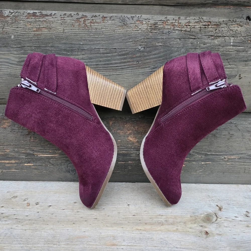 Charlotte Russe Lux Y2K Boho Glam Burgundy Double Buckle Block Heel Bootie 7M